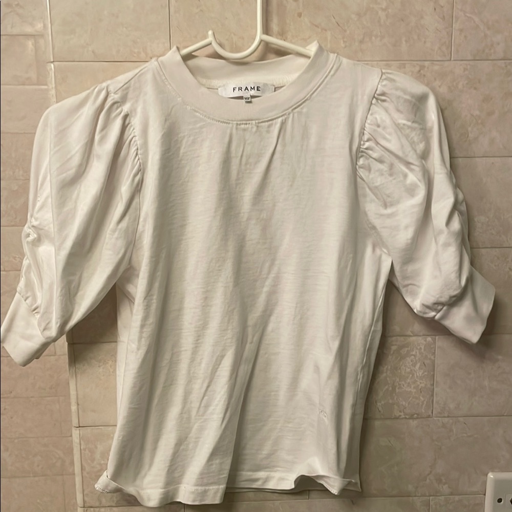 Frame white t shirt size XXS
$15